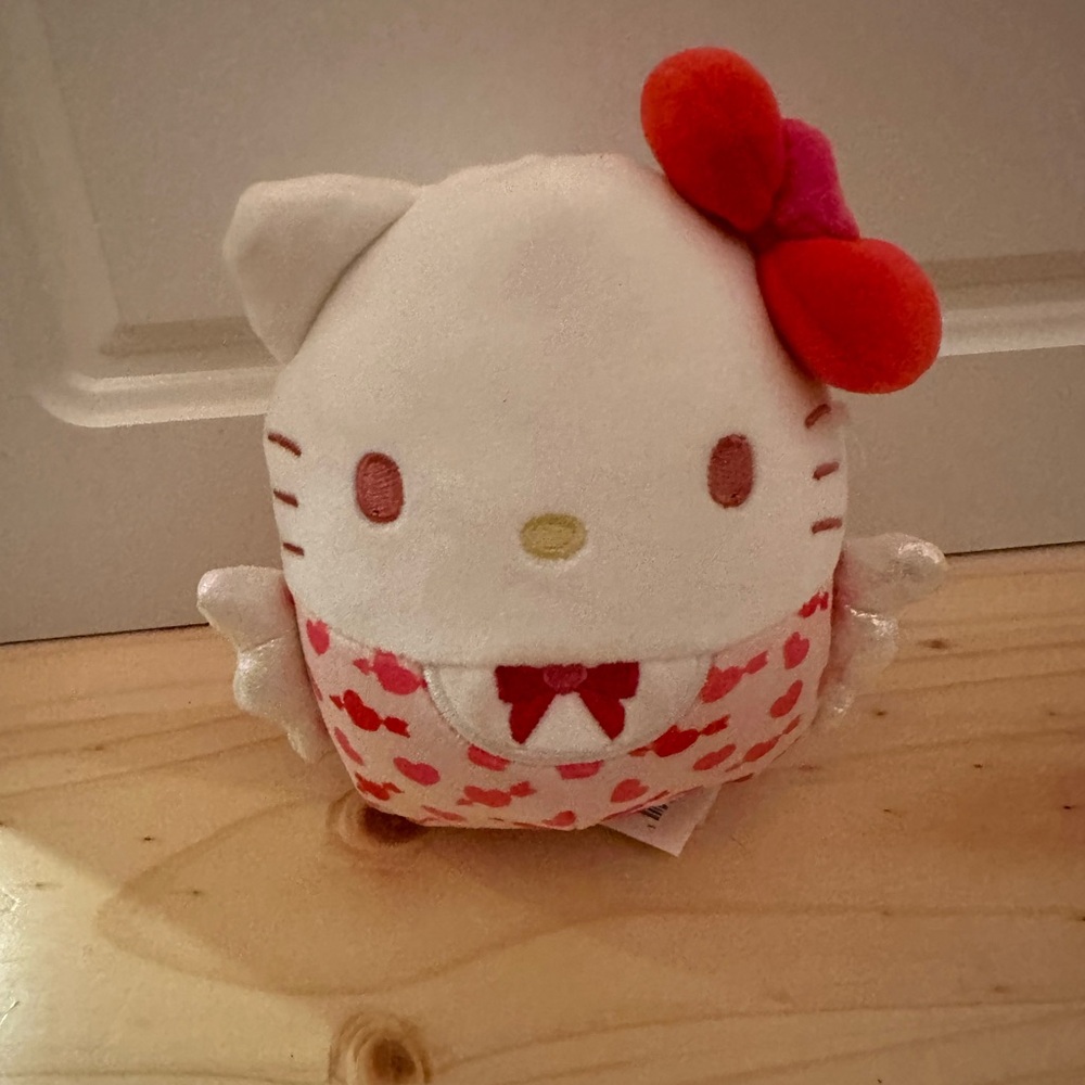Hello Kitty Squishmallows Original Sanrio 8 inch Plush Hello Kitty - Picture 4 of 5